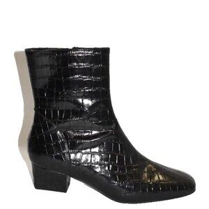 New! AQUATALIA Selini Croc Print Leather Ankle Boots Black Size 8.5 DD436
